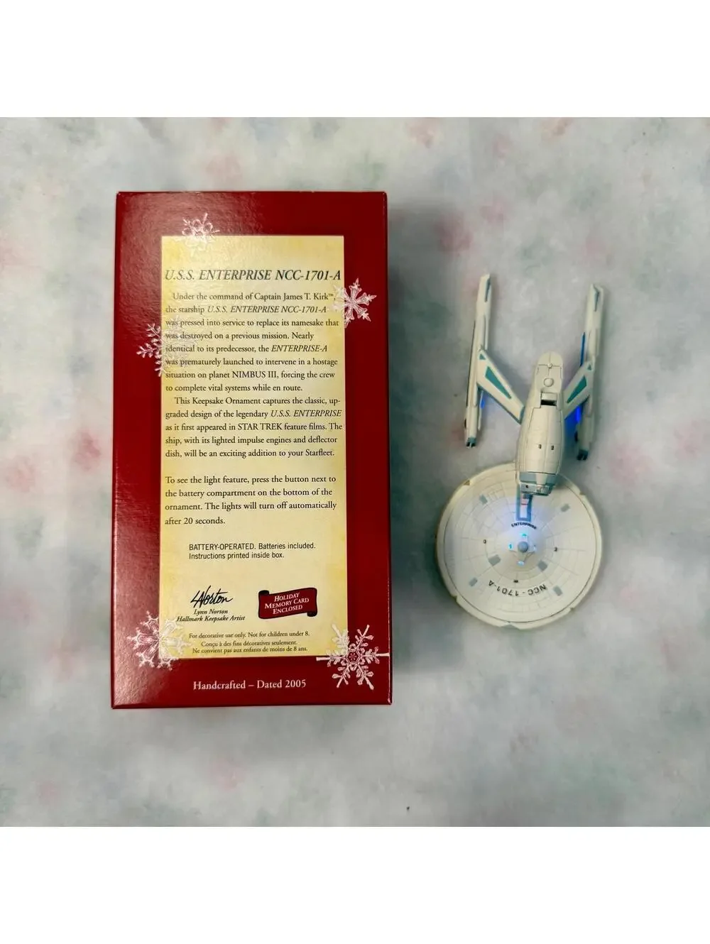 USS Enterprise NCC-1701-A - Star Trek - Magic Light Hallmark Keepsake Ornament